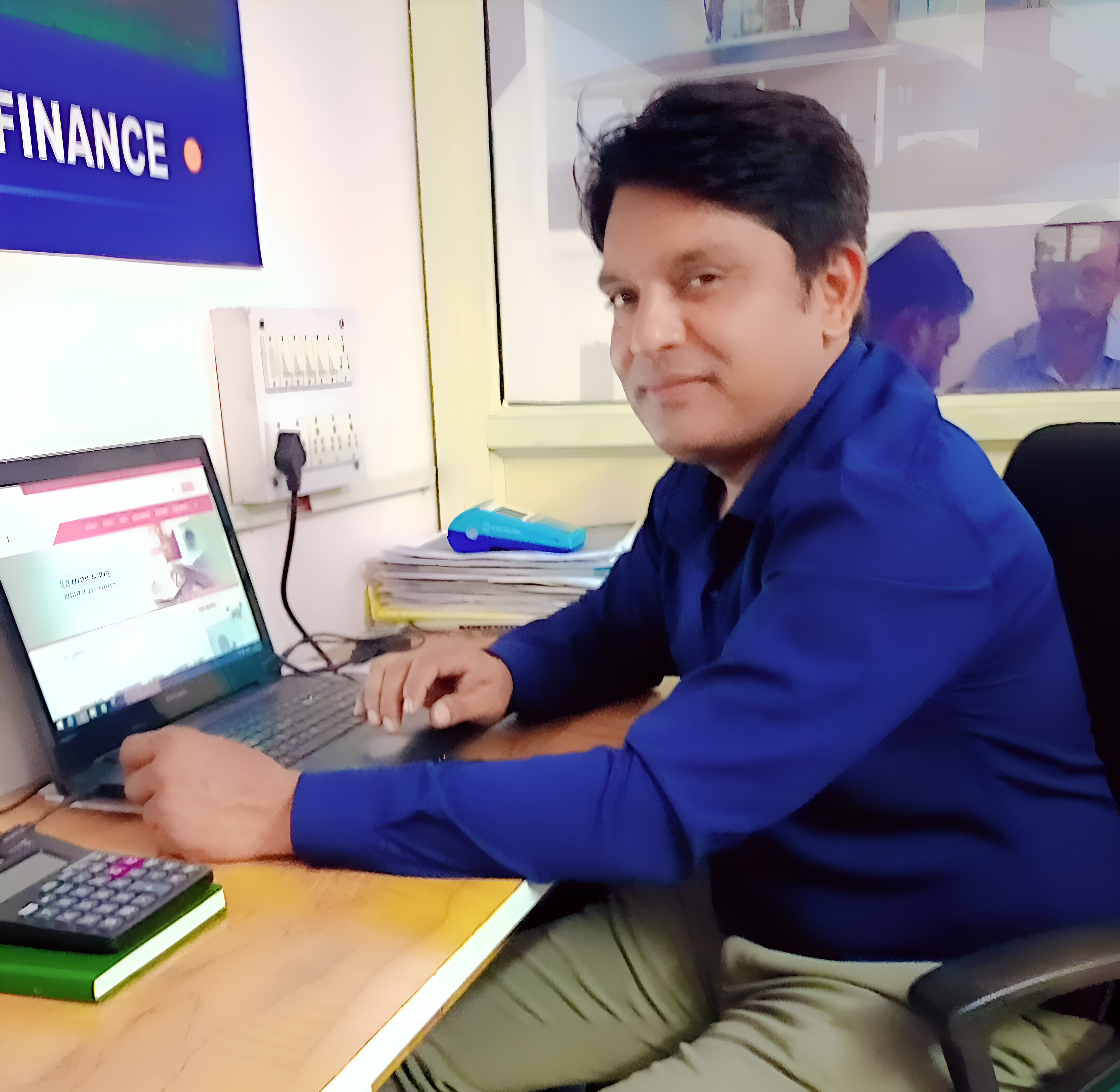 Mr Akbar Shaikh